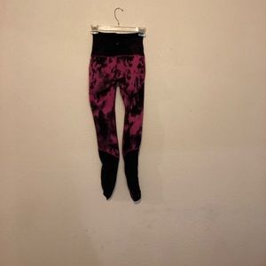 Lululemon pink and black leggings